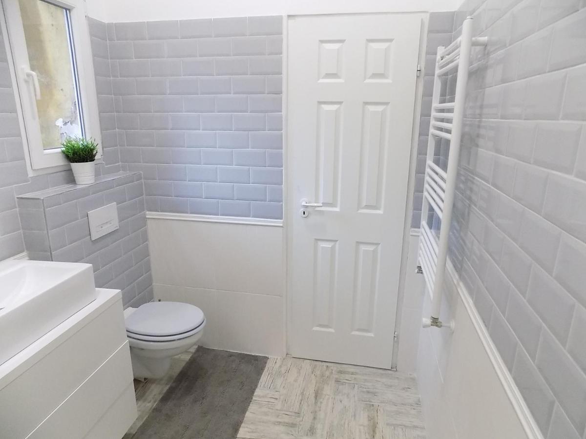 A10 Alkotmany B Apartment Budapeşte Dış mekan fotoğraf