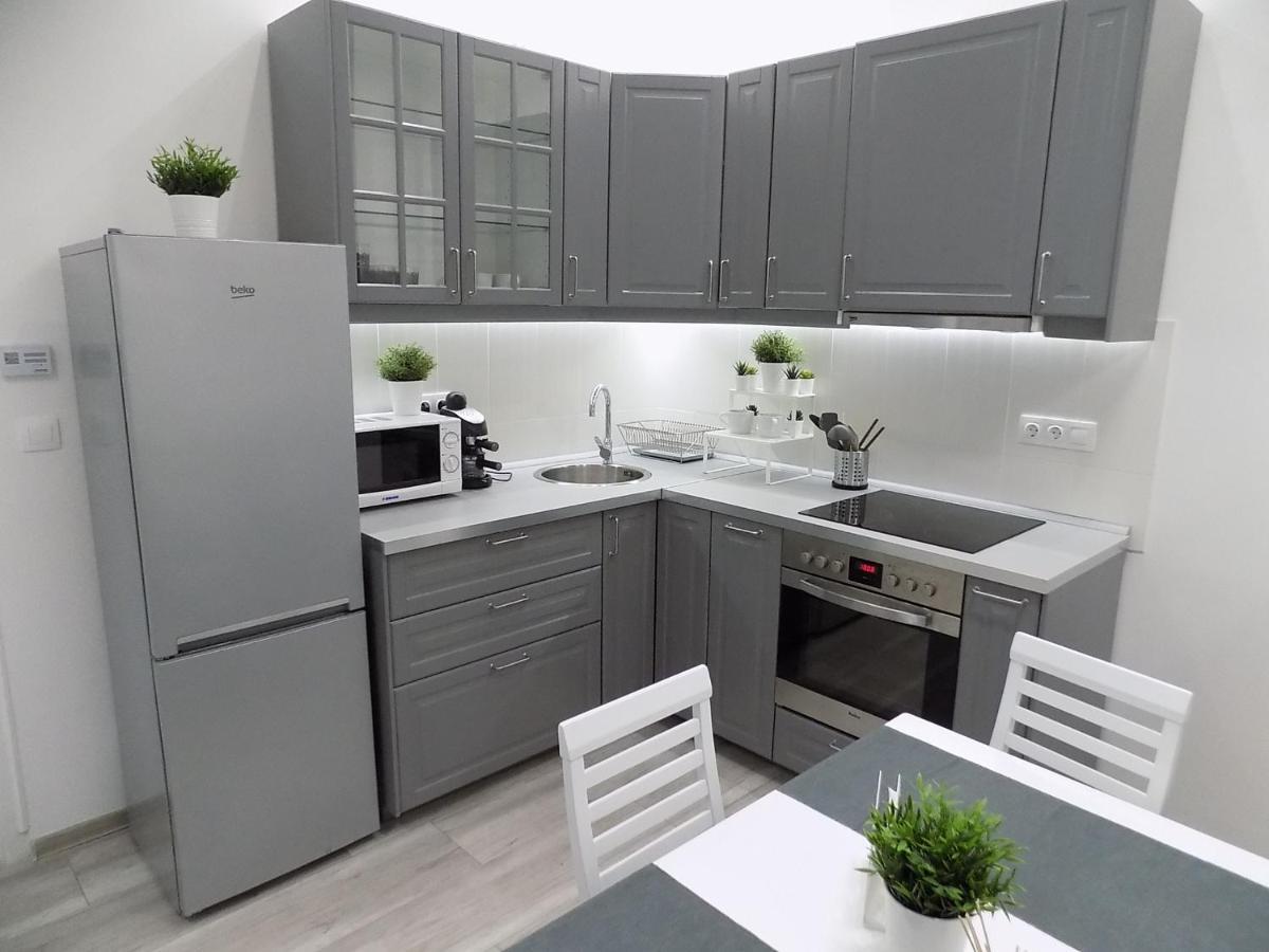 A10 Alkotmany B Apartment Budapeşte Dış mekan fotoğraf